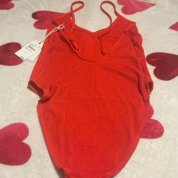 NWT Good American Always Fits One-Piece Swimsuit Size 3/4 - Picture 6 of 9